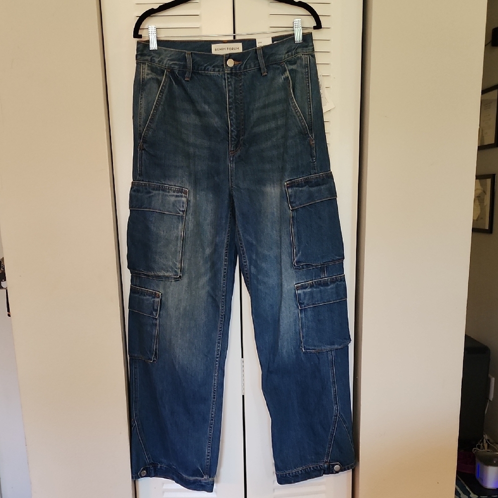 Aritzia Denim Forum The 90's Millie Hi-rise Cargo Jeans